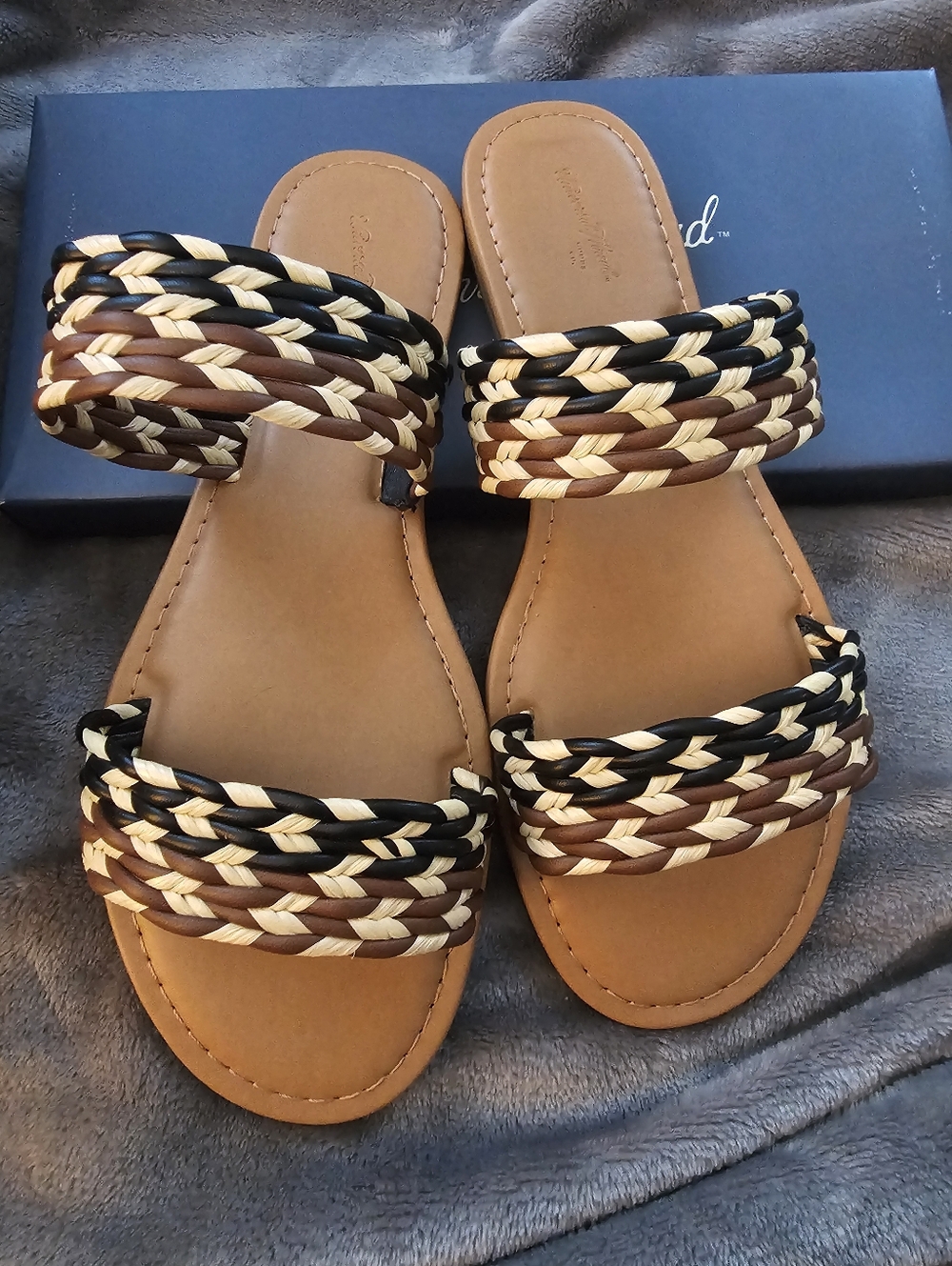 Universal Thread Braided Black Brown Cream Slide Sandals